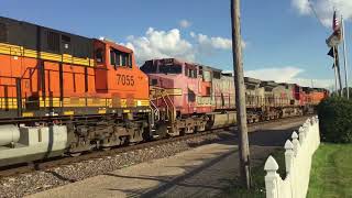 BNSF 5668 (AC44CW) leads a Eastbound BNSF z-train through Streator with BNSF/ATSF C44-9Ws 07/13/22