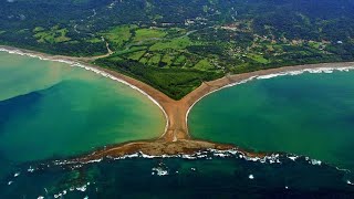 Esta increíble playa tiene forma de cola de ballena | COSTA RICA 🐋🏝