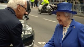 Queen Elizabeth honours Canada's role in WWI