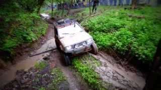 Fiat-Panda 4X4 SAMPANDER prejazd blatom off road Tisovec 27.4.2014 Dolinka-