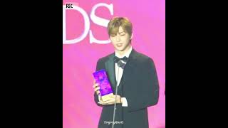 220929 APAN Star Awards, K-POP 레이블상 커넥트 엔터테인먼트(Konnect Ent.) 강다니엘(KANGDANIEL) 수상소감🏆