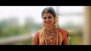 Best of Kerala Traditional Hindu Wedding 2017 || Varsha Bharathi + Sujit Nair