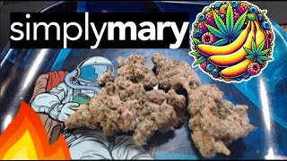 Trying Banana Berry THCa flower from Simply Mary! Cannabis and Coffee reviews simplymary.com!