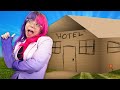 24 HORAS EN HOTEL DE CARTÓN😱 | Susy Mouriz