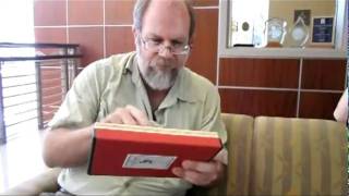 Theo Gray Demonstrates His iPad App of the Elements