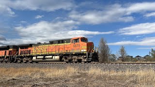 BNSF 5670 LEADS THE C-CAMHAF0-26A WITH SD70MACe DPU!