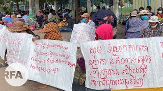 ពលរដ្ឋ​ខេត្ត​កោះ​កុង​​ ​លើកគ្នា​ឃ្លាំមើល​តំណាង​ពួកគេ​ឆ្លើយ​បំភ្លឺ​នៅ​តុលាការ