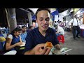 INDIAN STREET FOOD of YOUR DREAMS in Kolkata, INDIA  BEST CURRY and SEAFOOD + Street Food in India!