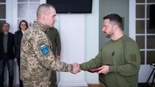 Володимир Зеленський вручив державні нагороди з нагоди другої річниці визволення Чернігівщини