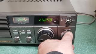 Kenwood R-600 Communications Receiver