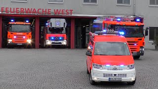 [Feuerwehr KARLSRUHE] - Löschzug Feuerwache West rückt aus! | Pressluftkonzert