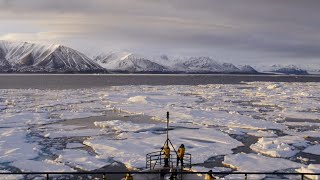 北西航路探検クルーズの魅力 - Quark Expeditions NWP Finding the Spirit of Expedition Travel in Northwest Passage