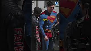 Bocoran foto syuting Superman dan Mister Terrific, eh... ada Lois Lane juga..!!