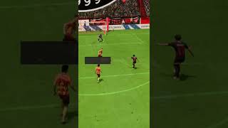 Trent Alexander Arnold scores the easiest goal in FUT 🔥