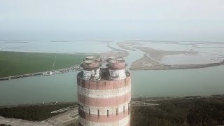 volo con il Drone sopra l'ex centrale ENEL più grande del polesine.