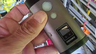 👎 Ravemen PR1600 🔦 Defective after 2 years – Good light, but not durable: Better: PETZL NAO