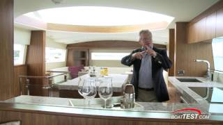 Hatteras 70 Motor Yacht (2016-) Features Video - By BoatTEST.com