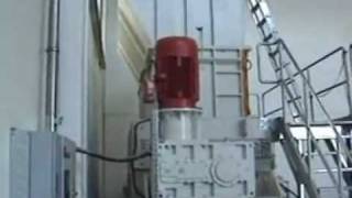 Balemaster Europe's shredder model APP.wmv