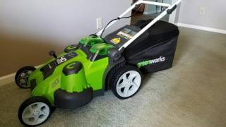 Greenworks 25302 Review - Best Cordless Lawnmower