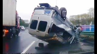 Idiots in Cars | China | 37