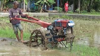 Kerja Cepat !! Traktor Sawah G1000 Singkalnya Mudah Enak Untuk Mengolah Tanah