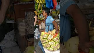 must-try delicious maldivian delicacy, local fruit market! Male city, Maldives 🇲🇻👍😋