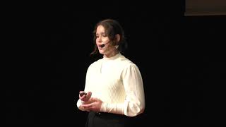 'Challenging the Modern Education System' | Eva Tantsyura | TEDxSchuleSchlossSalem