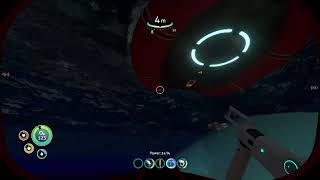 Subnautica pt5 FIRST REAPER LEVIATHAN INCOUNTER