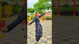 Koi Ladki Hai Jab Wo Hansti Gai#viral #dance #shorts #dancerchitra