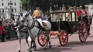 Trooping of The Colour - The Queen travels up The Mall [4K/UHD]