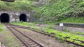 小幌駅 貨物列車が通過