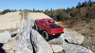 Tamiya CC01 Landfreeder on crawler course