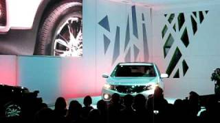 Kia Sorento debut at 2009 LA Auto Show.avi