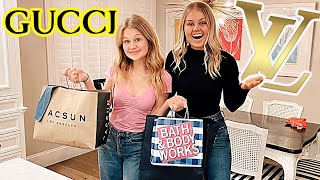TAKING MY LITTLE SISTER BIRTHDAY SHOPPING! *SURPRISE*