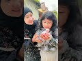 kumpulan video komedi ngakak kocak @sitihodijahtv kalo kalian suka makan permen apa