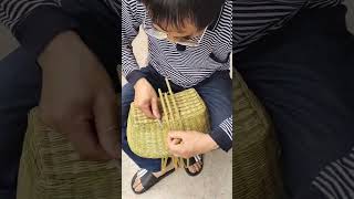 Bamboo weaving. Bamboo handicraft art by the artisan's hands. Top good videos #170