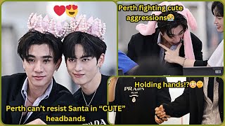 Perth Can’t Resist Santa In Cute Headbands / PerthSanta Gifting Each other Flowers(engagement vibes)