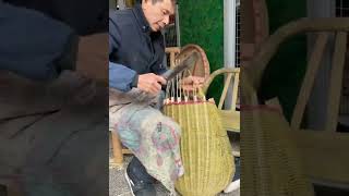 Making amazing bamboo basket