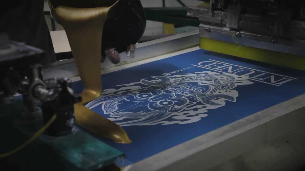 Professional T Shirt Screen Printing Hows It Made Video Youtube
