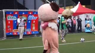 決勝戦：祈り犬かなえvs.お猿のくぅ(2015-10-10 しながわ夢さん橋・ご当地キャラサッカー大会)