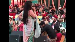 Kaur B || Jatti || Live Stage Performance