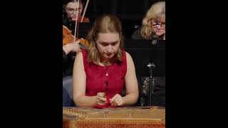 Pablo de Sarasate - Zigeunerweisen, Aleksandra Dzenisenia - cimbalom with orchestra