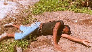This Jamaican Man High On Embalming Fluid Acting Crazy Drama Skit