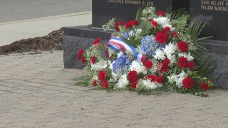 Veterans honored at wreath-laying ceremony in East Lansing
