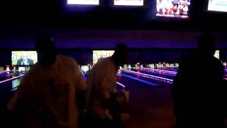 Atomic Bowling.MOV