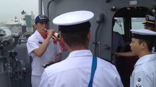 2014.8.4護衛艦くらま 出港ラッパ