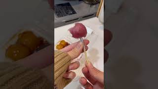 10万回再生⁉️お団子食べる方法｜how to eat Skewers  dumplings #ショート #shorts #ライフハック #lifehacks #簡単diy