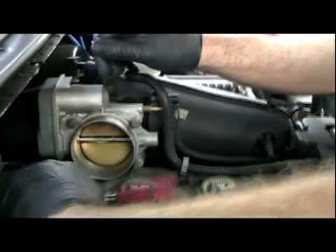 Cleaning a Chevy Trailblazer throttle body I6 4.2 Cleaning a Chevy Trailblazer throttle body I6 4.2
