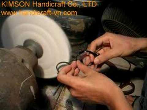 Polish eyeglass buffalo horn by hand 1 Polish eyeglass buffalo horn by hand 1
