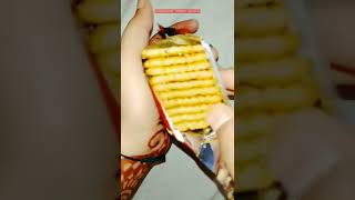 PRIYA GOLD BUTTER DELITE NAMKEEN BUTTER BISCUITS#shorts#viralshorts#trendingshorts#unboxing#trending